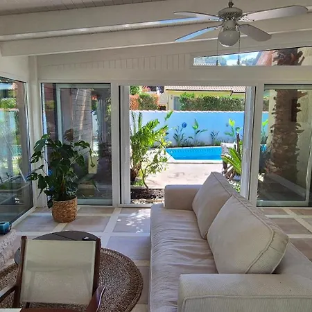 1 - Sea, Nature, Pool & Privacy Hébergement de vacances